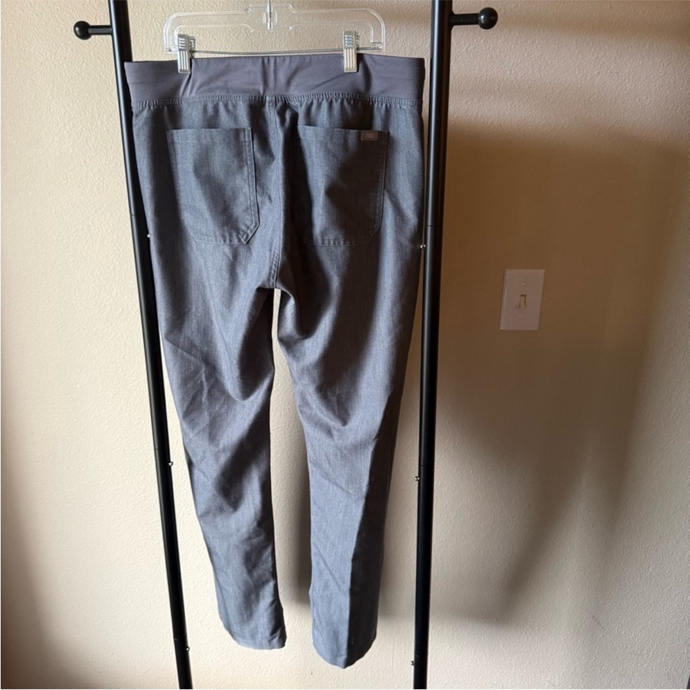 Figs grey technical collection scrubs bundle top … - image 7